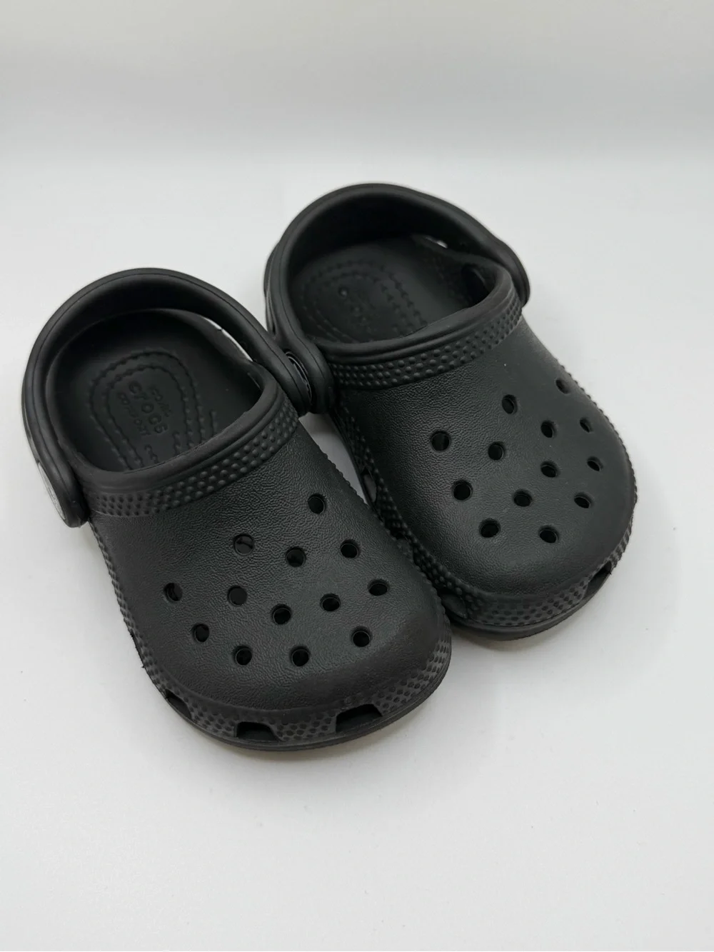 CROCS Kids Classic Clog in Black